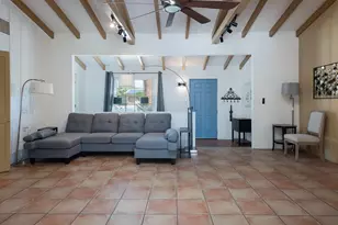 1029 E El Alameda, Palm Springs, CA 92262 - Photo 9