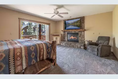 385 Sunrise Way, Big Bear Lake, CA 92315 - Photo 23