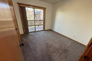 385 Sunrise Way, Big Bear Lake, CA 92315 - Photo 35