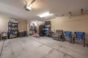 385 Sunrise Way, Big Bear Lake, CA 92315 - Photo 43