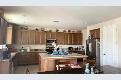 82781 Larsen Drive, Indio, CA 92203 - Photo 9