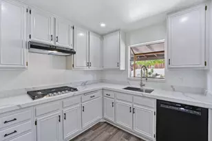 4934 Fortuna Ct, Yucca Valley, CA 92284 - Photo 11