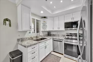 2700 Lawrence Crossley Rd, Palm Springs, CA 92264 - Photo 13