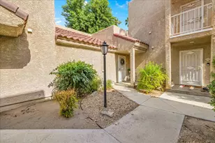 2700 Lawrence Crossley Rd, Palm Springs, CA 92264 - Photo 29