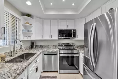 2700 Lawrence Crossley Road #83, Palm Springs, CA 92264 - Photo 11