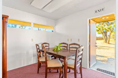 7328 Valley Vista Avenue, Yucca Valley, CA 92284 - Photo 13