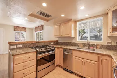 42998 Sunset Drive, Big Bear Lake, CA 92315 - Photo 15