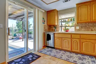 64743 Pinehurst Cir, Desert Hot Springs, CA 92240 - Photo 11