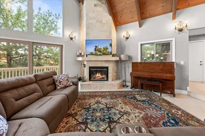 27621 Cedarwood Drive, Lake Arrowhead, CA 92352 - Photo 11