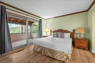 27621 Cedarwood Dr, Lake Arrowhead, CA 92352 - Photo 33