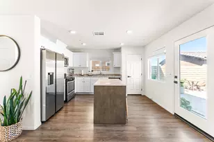 67362 Rio Oso Rd, Cathedral City, CA 92234 - Photo 13