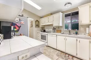 34755 Stage Dr, Thousand Palms, CA 92276 - Photo 13