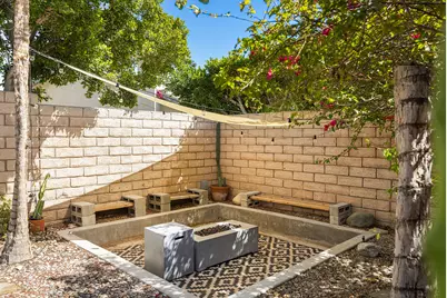 2190 N Paseo De Anza, Palm Springs, CA 92262 - Photo 29