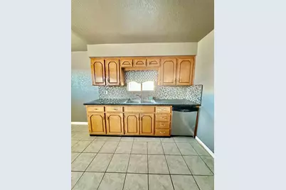 610 E Chanslor Way, Blythe, CA 92225 - Photo 7