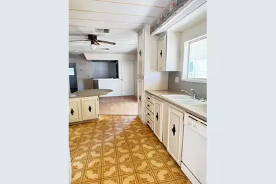 80870 Highway 111, Spc #84, Indio, CA 92201 - Photo 11