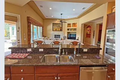 109 Batista Court, Palm Desert, CA 92211 - Photo 9