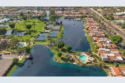 9 Lake Shore Drive, Rancho Mirage, CA 92270 - Photo 37