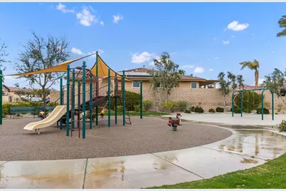 136 Via Solaro, Rancho Mirage, CA 92270 - Photo 29