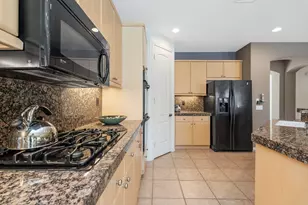 136 Via Solaro, Rancho Mirage, CA 92270 - Photo 13