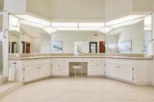 84 Lookout Dr, Palm Desert, CA 92211 - Photo 29