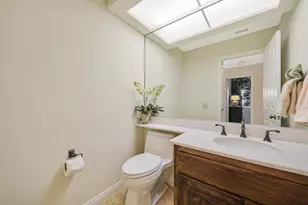 84 Lookout Dr, Palm Desert, CA 92211 - Photo 17