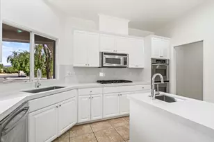 74101 E Academy Ln, Palm Desert, CA 92211 - Photo 9