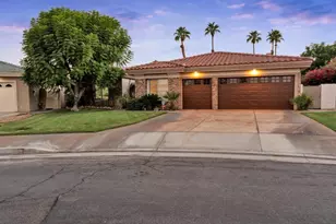 40747 Baranda Ct, Palm Desert, CA 92260 - Photo 3