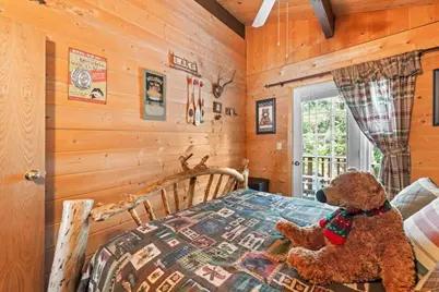 817 Maple Lane, Sugarloaf, CA 92386 - Photo 15