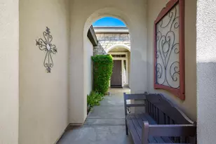 60119 Honeysuckle St, La Quinta, CA 92253 - Photo 5