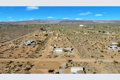 3230 Balsa Avenue, Yucca Valley, CA 92284 - Photo 5