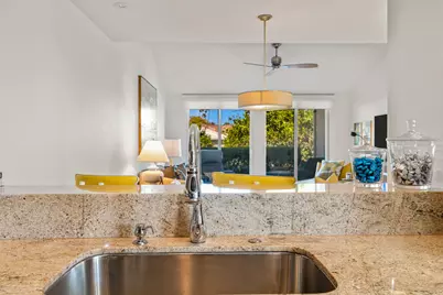 2077 S Caliente Drive, Palm Springs, CA 92264 - Photo 11