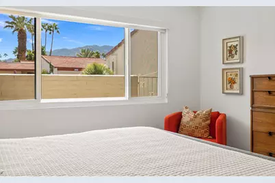 2077 S Caliente Drive, Palm Springs, CA 92264 - Photo 25