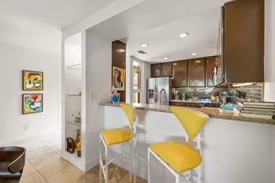 2077 S Caliente Drive, Palm Springs, CA 92264 - Photo 13