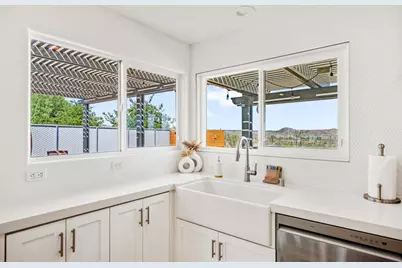 60250 Chesapeake Drive, Joshua Tree, CA 92252 - Photo 9