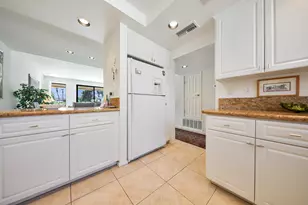 27 Seville Dr, Rancho Mirage, CA 92270 - Photo 9