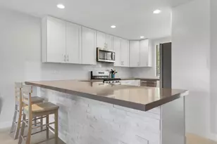 31 Malaga Dr, Rancho Mirage, CA 92270 - Photo 13