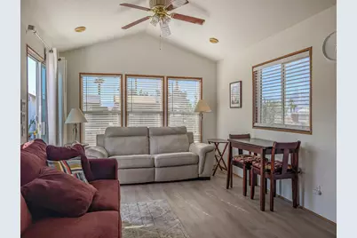 70200 Dillon Road #196, Desert Hot Springs, CA 92241 - Photo 7