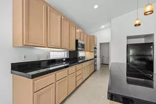 80222 Spanish Bay Dr, Indio, CA 92201 - Photo 11