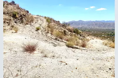 51170 Panorama Drive, Morongo Valley, CA 92256 - Photo 35