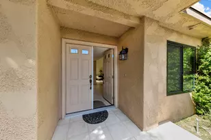 5 Valencia Dr, Rancho Mirage, CA 92270 - Photo 5