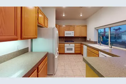 647 Poppy Street, Palm Springs, CA 92262 - Photo 11