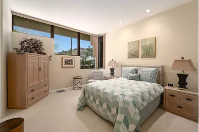 2331 S Caliente Drive, Palm Springs, CA 92264 - Photo 31
