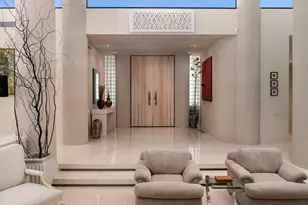 2331 S Caliente Dr, Palm Springs, CA 92264 - Photo 11