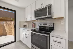 48641 Palo Verde Ct, Palm Desert, CA 92260 - Photo 11