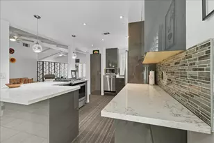 73974 Zircon Cir W, Palm Desert, CA 92260 - Photo 23