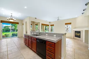 24 Racquet Club Dr, Rancho Mirage, CA 92270 - Photo 15