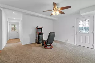 38634 N Shore Dr, Fawnskin, CA 92333 - Photo 7