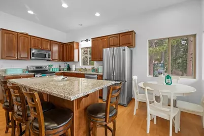 38634 N Shore Drive, Fawnskin, CA 92333 - Photo 17