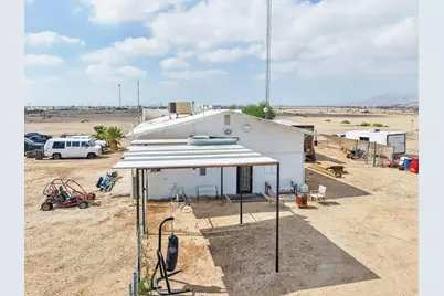 2154 Riviera Circle, Thermal, CA 92274 - Photo 5