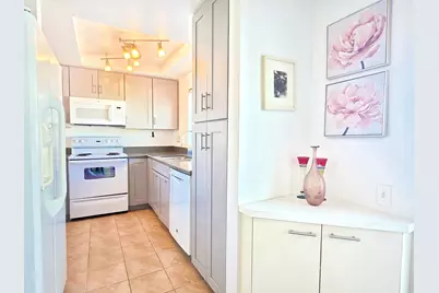 5920 Paradise Plaza, Palm Springs, CA 92264 - Photo 7